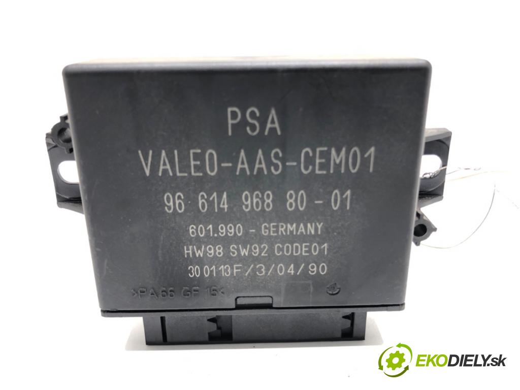 CITROEN JUMPY (VF7) 2007 - 2016    2.0 HDi 165 120 kW [163 KM] olej napędowy 2010 - 2016  Modul PDC 9661496880 (Ostatné)