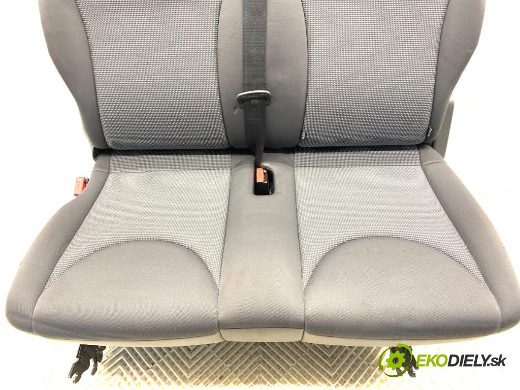 CITROEN JUMPY II Autobus 2013 120 kW 2.0 HDi 165 1997 Sedadlo zad