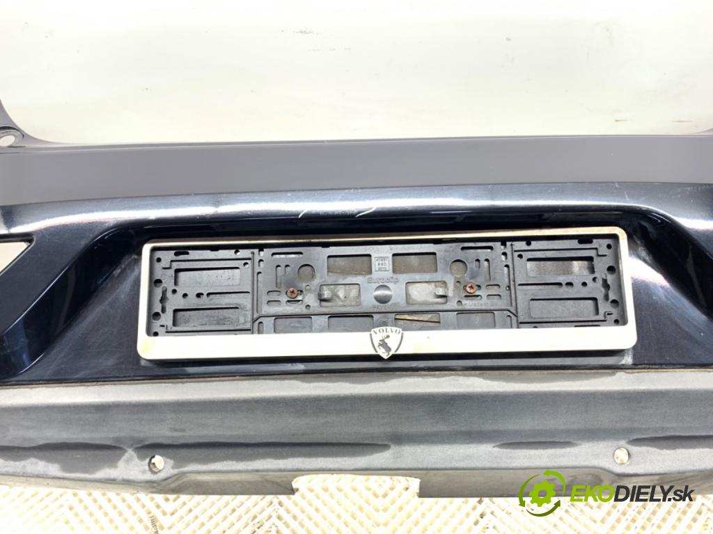 VOLVO V40 liftback (525, 526) 2012 - 2022    D4 140 kW [190 KM] olej napędowy 2014 - 2022  nárazník zadní část  (Ostatné)
