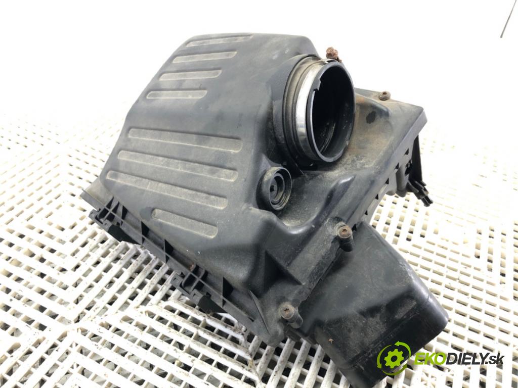 OPEL INSIGNIA A (G09) 2008 - 2017    2.0 CDTI (68) 118 kW [160 KM] olej napędowy 2008 - 2017  Obal filtra vzduchu 55560889 (Obal filtra vzduchu)