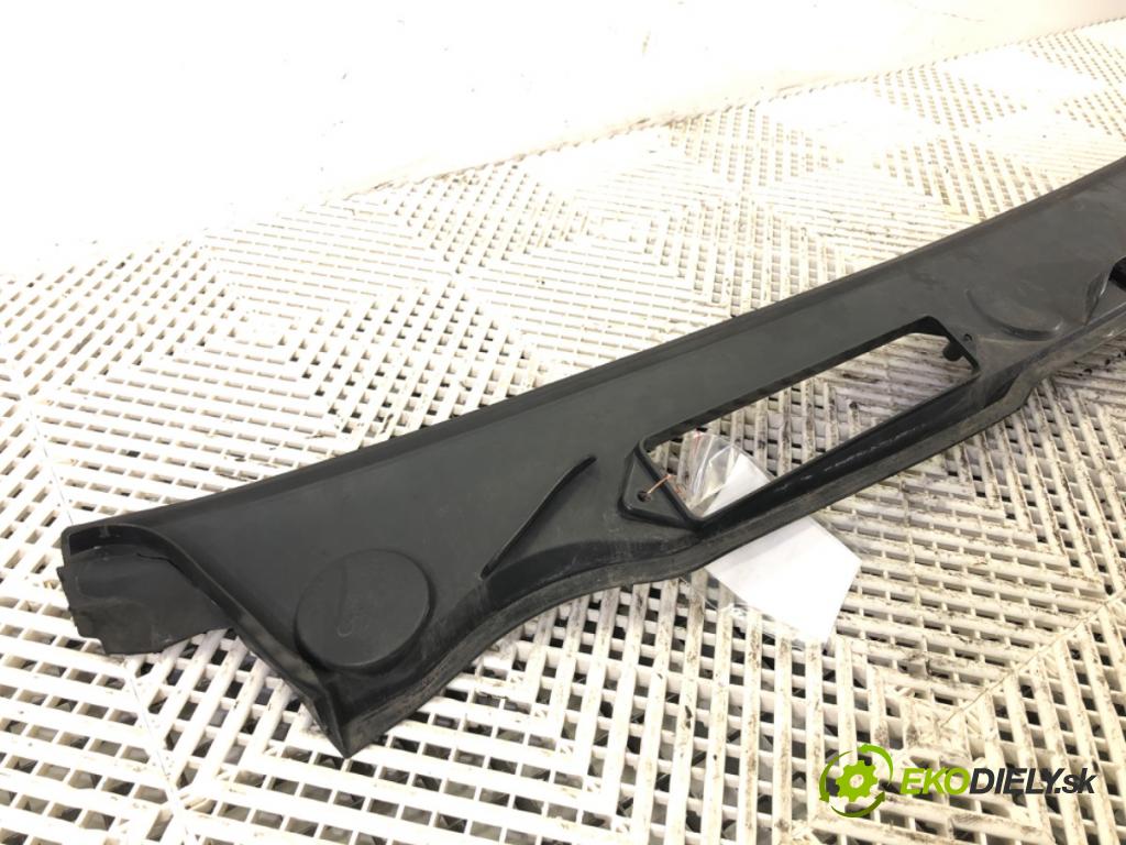 BMW 1 (E87) 2003 - 2013    120 i 110 kW [150 KM] benzyna 2004 - 2007  Torpédo, plast pod čelné okno 57550913 (Torpédo)