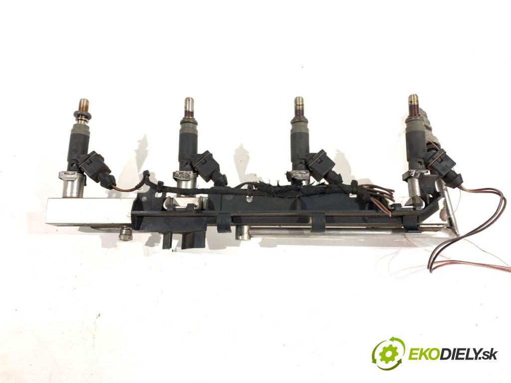 BMW 1 (E87) 2003 - 2013    120 i 110 kW [150 KM] benzyna 2004 - 2007  Lišta vstrekovacia 7506158 (Vstrekovacia lišta)