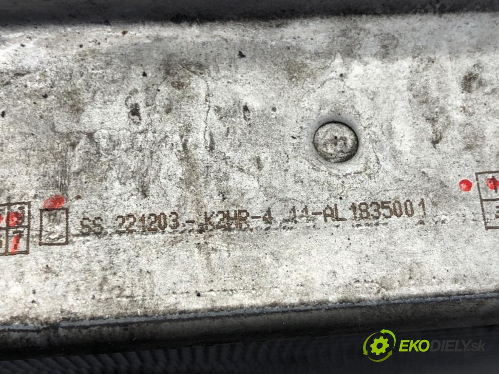 BMW 1 (E87) 2003 - 2013    120 i 110 kW [150 KM] benzyna 2004 - 2007  chladič vody  (Chladiče vody)