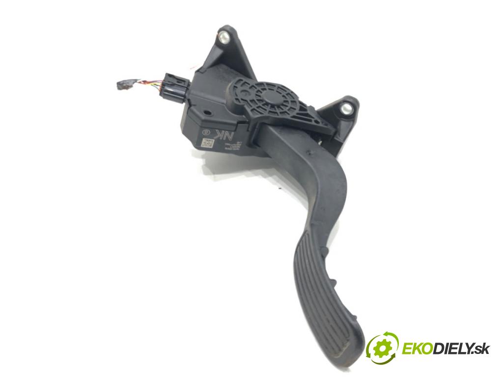 TOYOTA COROLLA liftback (_E21_) 2018 - 2022    2.0 Hybrid (MZEH12) 135 kW [184 KM] Hybryda silnik benzynowy / elektryczny 2021 - 2022  Potenciometer plynu 78110-02210 (Pedál)