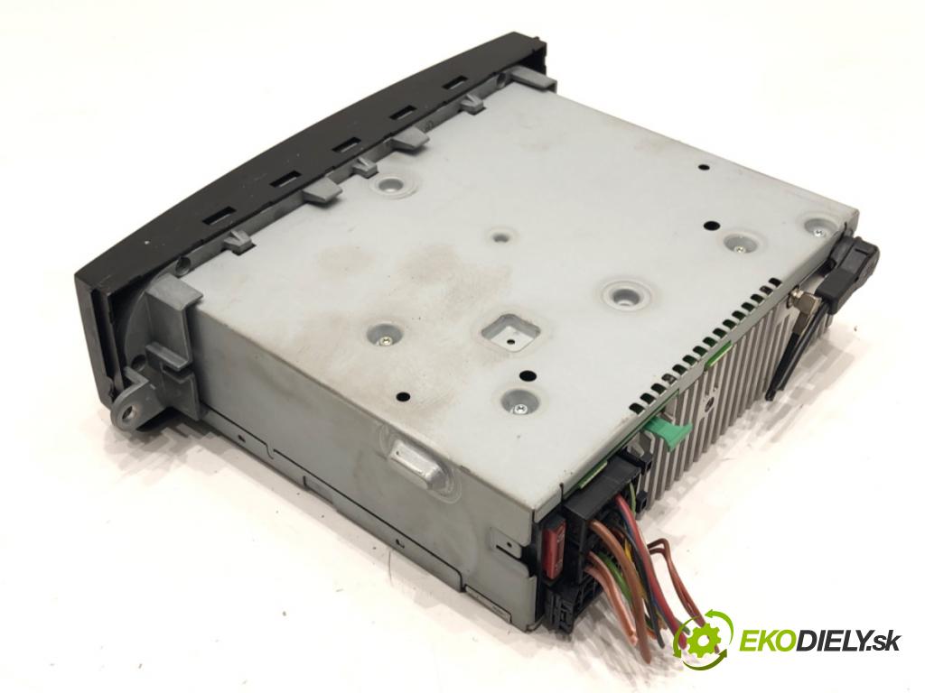 MERCEDES-BENZ KLASA C (W203) 2000 - 2007    C 200 Kompressor (203.042) 120 kW [163 KM] benzyna 2002 - 2007  RADIO A2038201786 (Audio zariadenie)