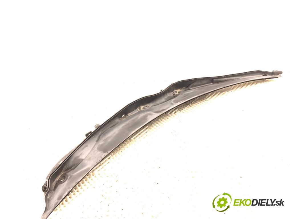 MERCEDES-BENZ KLASA C (W203) 2000 - 2007    C 200 Kompressor (203.042) 120 kW [163 KM] benzyna 2002 - 2007  Torpédo, plast pod čelné okno  (Torpédo)