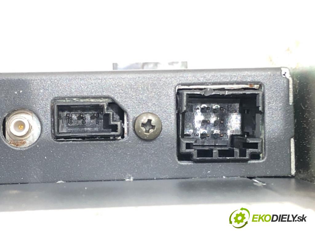 BMW 5 Touring (E39) 1996 - 2004    530 d 135 kW [184 KM] olej napędowy 1998 - 2000  Menič CD 8361584 (CD meniče)