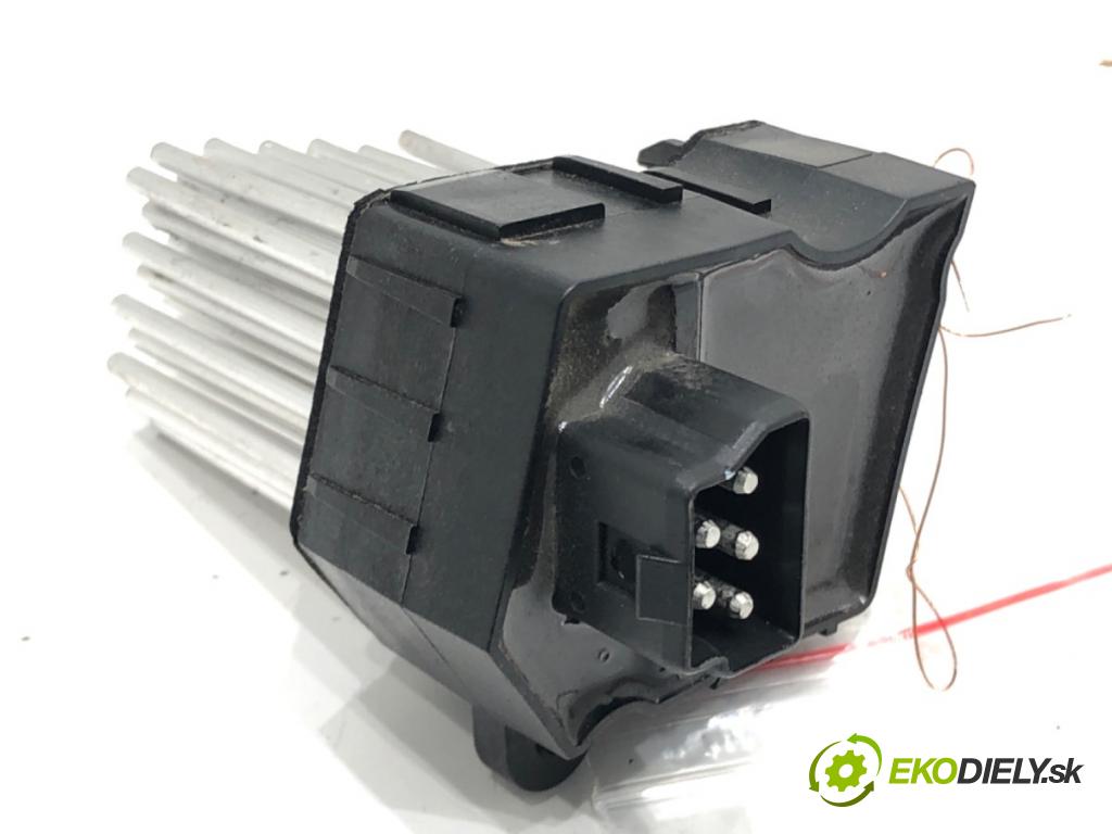 BMW 5 Touring (E39) 1996 - 2004    530 d 135 kW [184 KM] olej napędowy 1998 - 2000  odpor rezistor topení vzduchu 6923204 (Odpory topení)