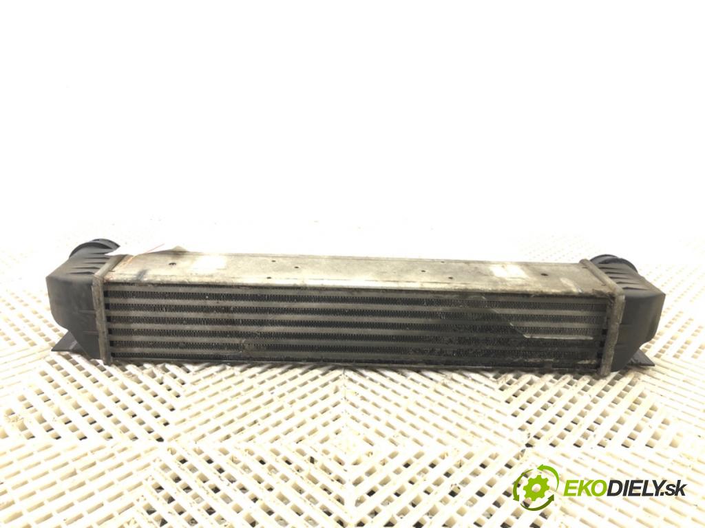 BMW 5 Touring (E39) 1996 - 2004    530 d 135 kW [184 KM] olej napędowy 1998 - 2000  intercooler 2247359 (Chladiče nasávaného vzduchu (intercoolery))