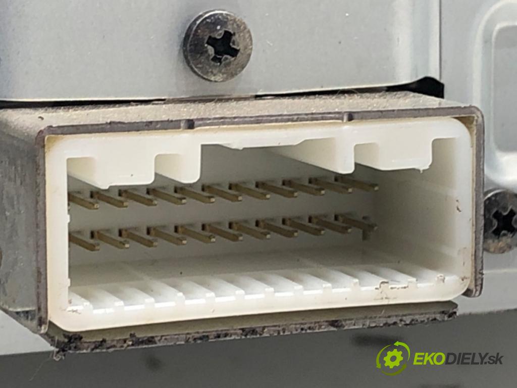 RENAULT KOLEOS I (HY_) 2008 - 2022    2.0 dCi 4x4 (HY0B) 127 kW [173 KM] olej napędowy 2008 - 2022  RADIO 28184JY00B (Audio zariadenie)