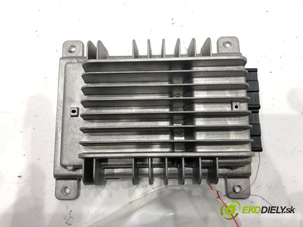 RENAULT KOLEOS I (HY_) 2008 - 2022    2.0 dCi 4x4 (HY0B) 127 kW [173 KM] olej napędowy 2008 - 2022  Zosilňovač 28061-61000 (Zosilňovač)