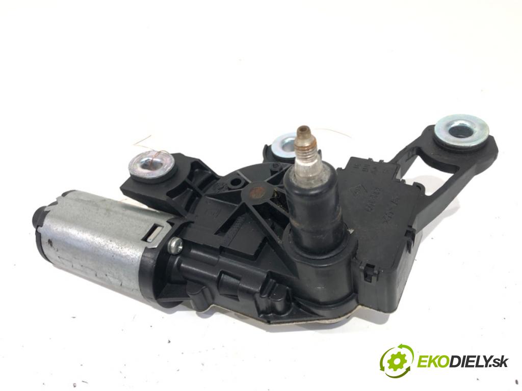 AUDI A6 C6 Avant (4F5) 2004 - 2011    3.0 TDI quattro 165 kW [225 KM] olej napędowy 2005 - 2006  motor stěračů zadní část 4F9955711B
