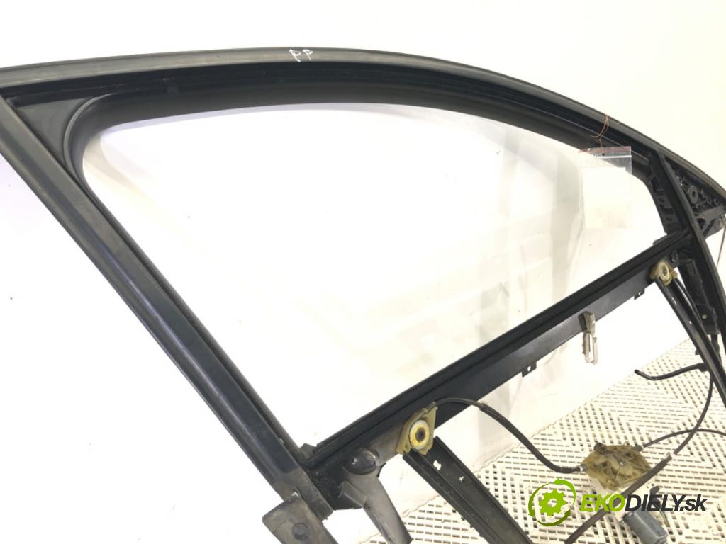 AUDI A6 C6 Avant (4F5) 2004 - 2011    3.0 TDI quattro 165 kW [225 KM] olej napędowy 2005 - 2006  mechanismus okna pravý přední část 4F0837630