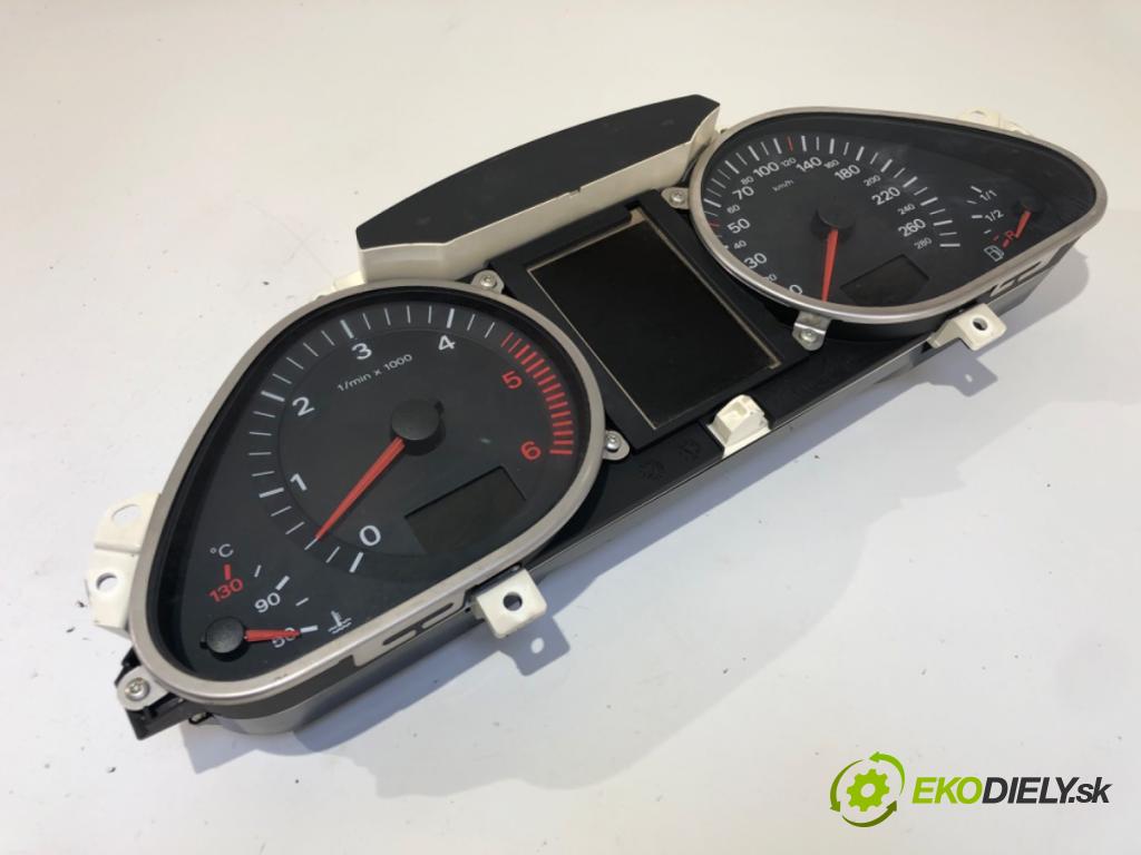 AUDI A6 C6 Avant (4F5) 2004 - 2011    3.0 TDI quattro 165 kW [225 KM] olej napędowy 2005 - 2006  Prístrojovka 5550007301 (Prístrojová doska, displej)