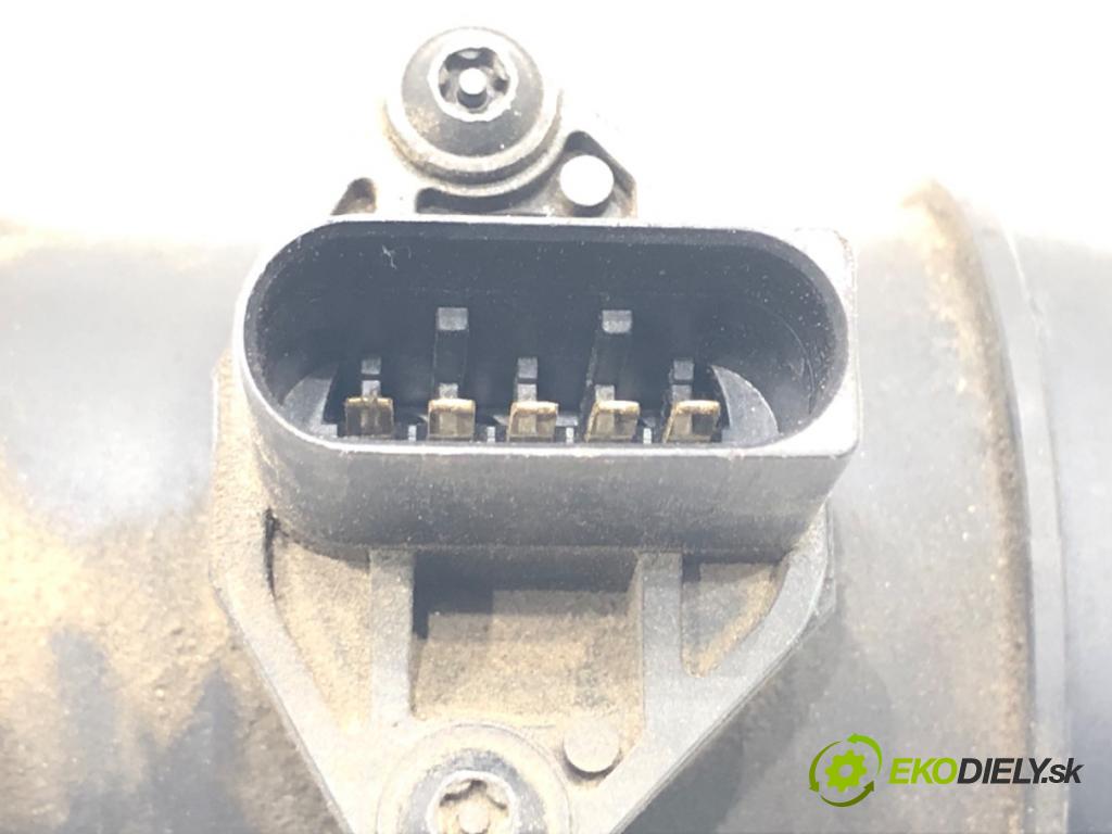 VW PASSAT B5 Variant (3B5) 1997 - 2001    2.5 TDI Syncro/4motion 110 kW [150 KM] olej napędowy 1998 - 2000  Váha vzduchu 0281002403 059906461B (Váha vzduchu)