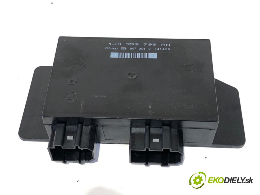 VW PASSAT B5 Variant (3B5) 1997 - 2001    2.5 TDI Syncro/4motion 110 kW [150 KM] olej napędowy 1998 - 2000  Modul komfortu 1J0959799AH (Modul komfortu)