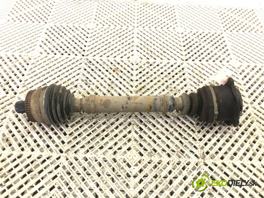 VW PASSAT B5 Variant (3B5) 1997 - 2001    2.5 TDI Syncro/4motion 110 kW [150 KM] olej napędowy 1998 - 2000  Poloos ľavy predný 