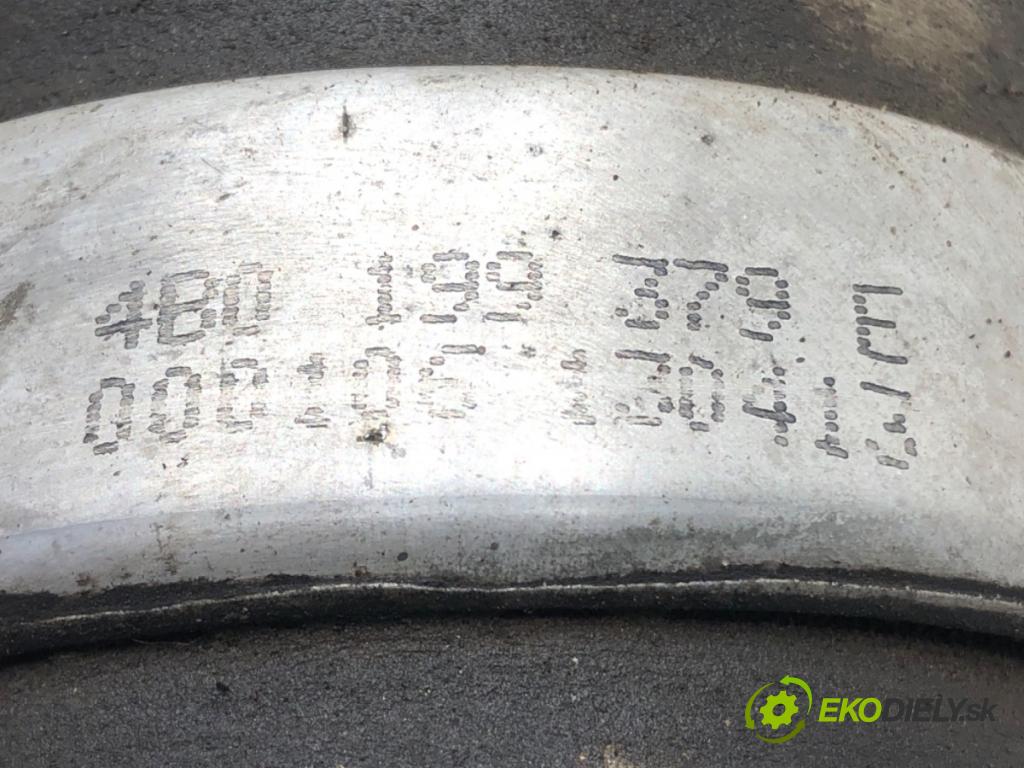 VW PASSAT B5 Variant (3B5) 1997 - 2001    2.5 TDI Syncro/4motion 110 kW [150 KM] olej napędowy 1998 - 2000  AirBag Motor 4B0199379E (Držiak motora)