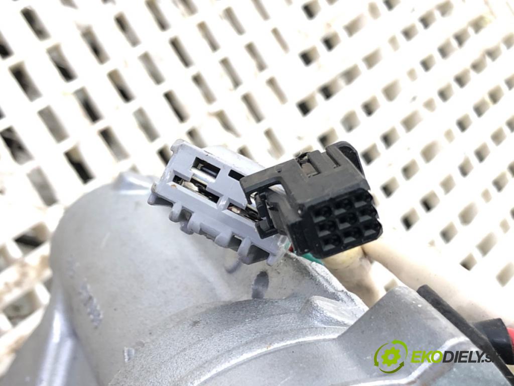 TOYOTA YARIS (_P13_) 2010 - 2022    1.5 Hybrid (NHP130_) 55 kW [75 KM] Hybryda silnik benzynowy / elektryczny 2012 - 2022  Pumpa servočerpadlo 45250-0D192 (Servočerpadlo, pumpa riadenia)