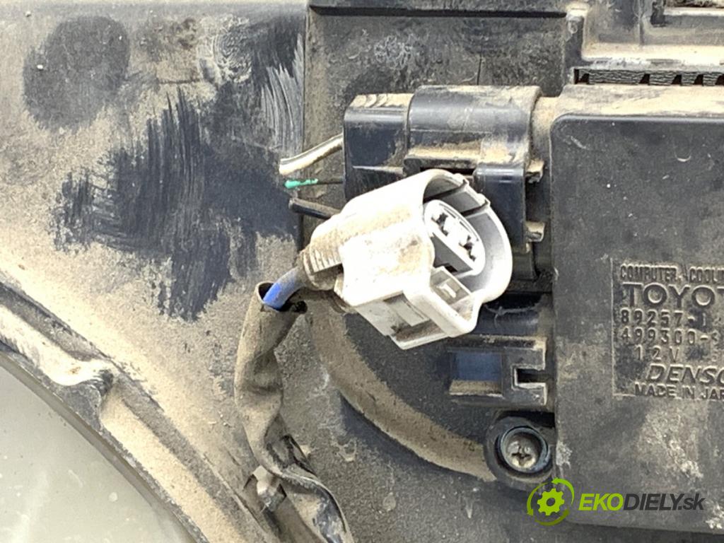 TOYOTA YARIS (_P13_) 2010 - 2022    1.5 Hybrid (NHP130_) 55 kW [75 KM] Hybryda silnik benzynowy / elektryczny 2012 - 2022  ventilátor chladiče  (Ventilátory)