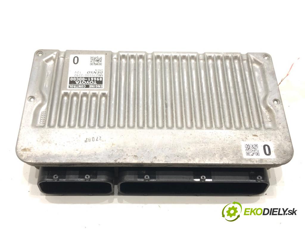 TOYOTA YARIS (_P13_) 2010 - 2022    1.5 Hybrid (NHP130_) 55 kW [75 KM] Hybryda silnik benzynowy / elektryczny 2012 - 2022  riadiaca jednotka Motor 89661-0DC00 (Riadiaca jednotka)