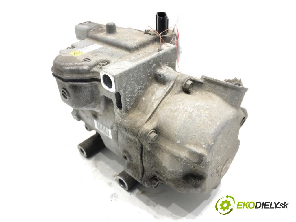 TOYOTA YARIS (_P13_) 2010 - 2022    1.5 Hybrid (NHP130_) 55 kW [75 KM] Hybryda silnik benzynowy / elektryczny 2012 - 2022  Kompresor klimatizácie 042200-0513 (Kompresor klimatizácie)