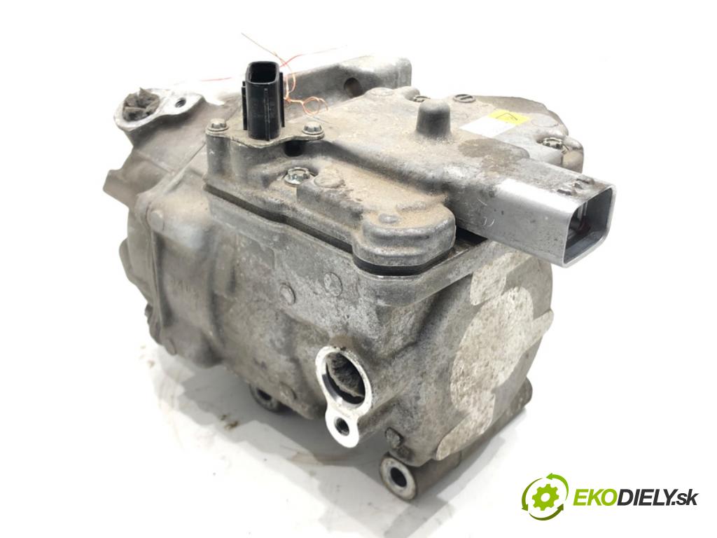 TOYOTA YARIS (_P13_) 2010 - 2022    1.5 Hybrid (NHP130_) 55 kW [75 KM] Hybryda silnik benzynowy / elektryczny 2012 - 2022  Kompresor klimatizácie 042200-0513 (Kompresor klimatizácie)