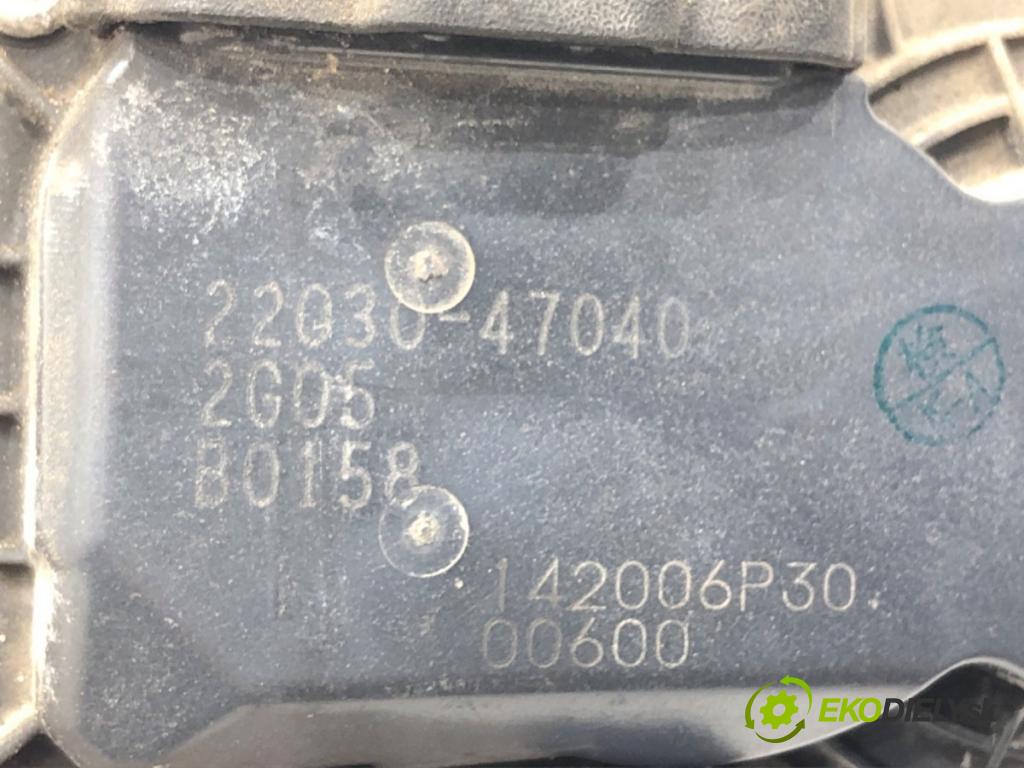 TOYOTA YARIS (_P13_) 2010 - 2022    1.5 Hybrid (NHP130_) 55 kW [75 KM] Hybryda silnik benzynowy / elektryczny 2012 - 2022  škrtíci klapka 22030-47040 (Škrticí klapky)