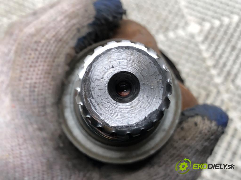 TOYOTA YARIS (_P13_) 2010 - 2022    1.5 Hybrid (NHP130_) 55 kW [75 KM] Hybryda silnik benzynowy / elektryczny 2012 - 2022  Poloos pravy predný 43410-0D401