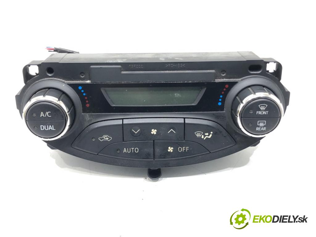 TOYOTA YARIS (_P13_) 2010 - 2022    1.5 Hybrid (NHP130_) 55 kW [75 KM] Hybryda silnik benzynowy / elektryczny 2012 - 2022  Panel ovládania kúrenia 55900-0D340 (Prepínač/spínač/tlačidlo a ovládač kúrenia)