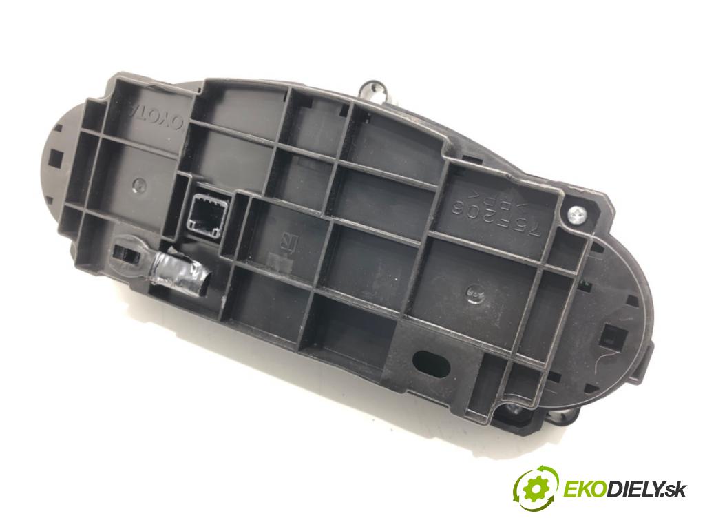 TOYOTA YARIS (_P13_) 2010 - 2022    1.5 Hybrid (NHP130_) 55 kW [75 KM] Hybryda silnik benzynowy / elektryczny 2012 - 2022  Panel ovládania kúrenia 55900-0D340 (Prepínač/spínač/tlačidlo a ovládač kúrenia)