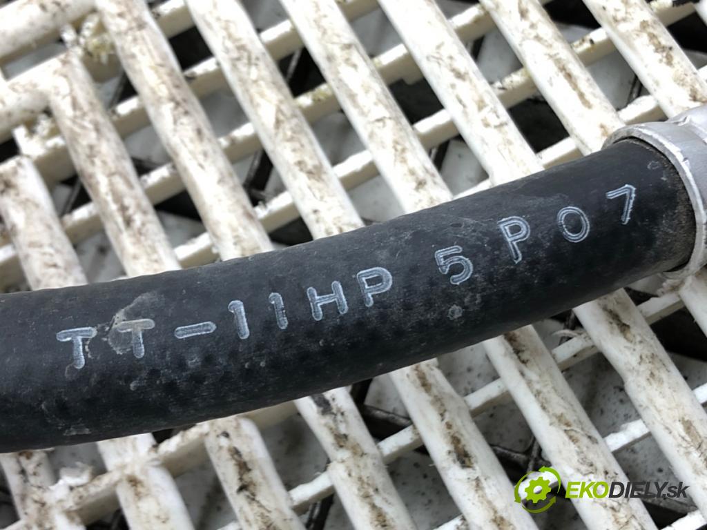 TOYOTA YARIS III liftback 2012 55 kW 1.5 Hybrid (NHP130_) 1497 rúrka klimatizácie  (Rúrka klimatizácie)