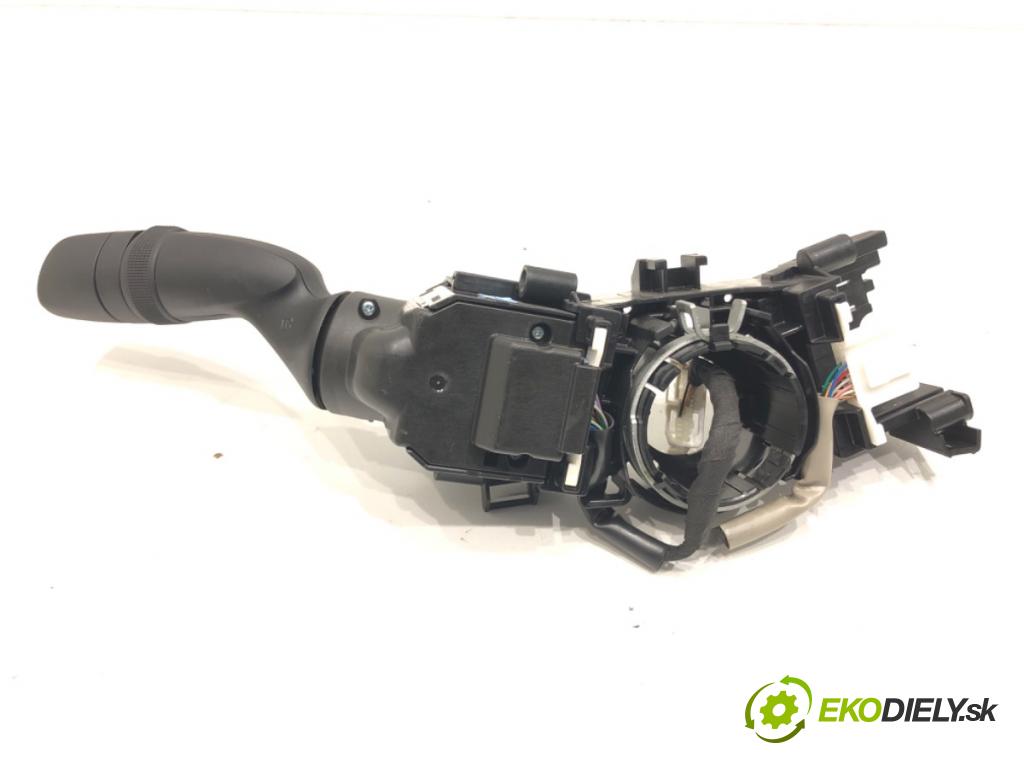 TOYOTA COROLLA liftback (_E21_) 2018 - 2022    2.0 Hybrid (MZEH12) 135 kW [184 KM] Hybryda silnik benzynowy / elektryczny 2021 - 2022  Prepínač stieračov 02A50-17J916 (Prepínač/spínač/tlačidlo a ovládač kúrenia)