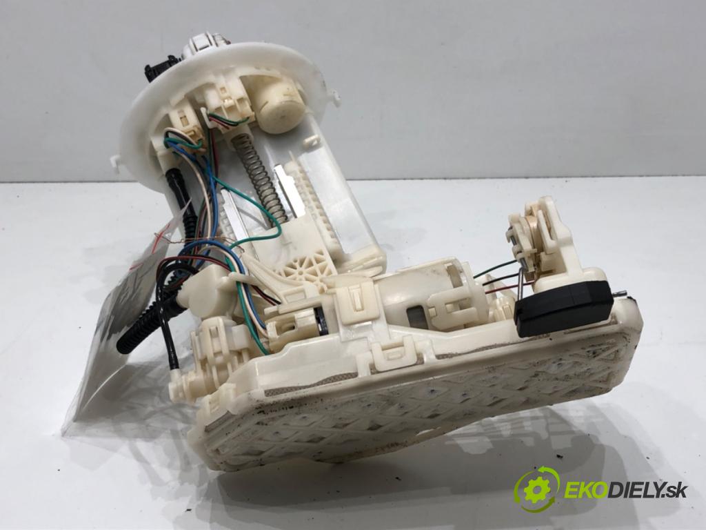 TOYOTA COROLLA liftback (_E21_) 2018 - 2022    2.0 Hybrid (MZEH12) 135 kW [184 KM] Hybryda silnik benzynowy / elektryczny 2021 - 2022  pumpa paliva 77020-02C50