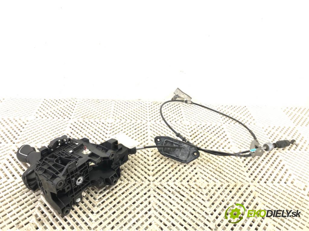 TOYOTA COROLLA liftback (_E21_) 2018 - 2022    2.0 Hybrid (MZEH12) 135 kW [184 KM] Hybryda silnik benzynowy / elektryczny 2021 - 2022  Kulisa 756588 (Rýchlostná páka (kulisa))