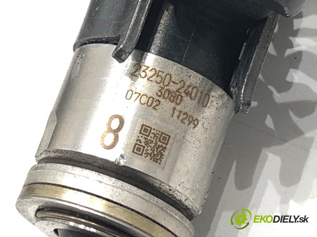 TOYOTA COROLLA liftback (_E21_) 2018 - 2022    2.0 Hybrid (MZEH12) 135 kW [184 KM] Hybryda silnik benzynowy / elektryczny 2021 - 2022  Lišta vstrekovacia 23250-24010 (Vstrekovacia lišta)