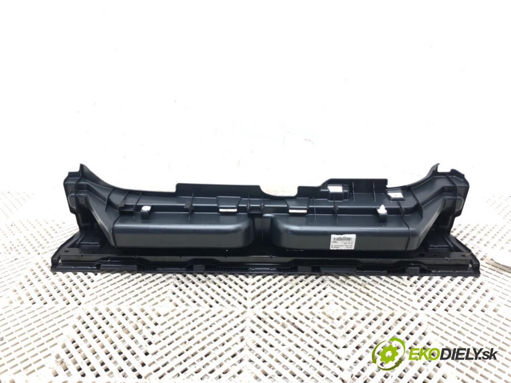 TOYOTA COROLLA liftback (_E21_) 2018 - 2022    2.0 Hybrid (MZEH12) 135 kW [184 KM] Hybryda silnik benzynowy / elektryczny 2021 - 2022  Priehradka, kastlík kufra 64070-02010