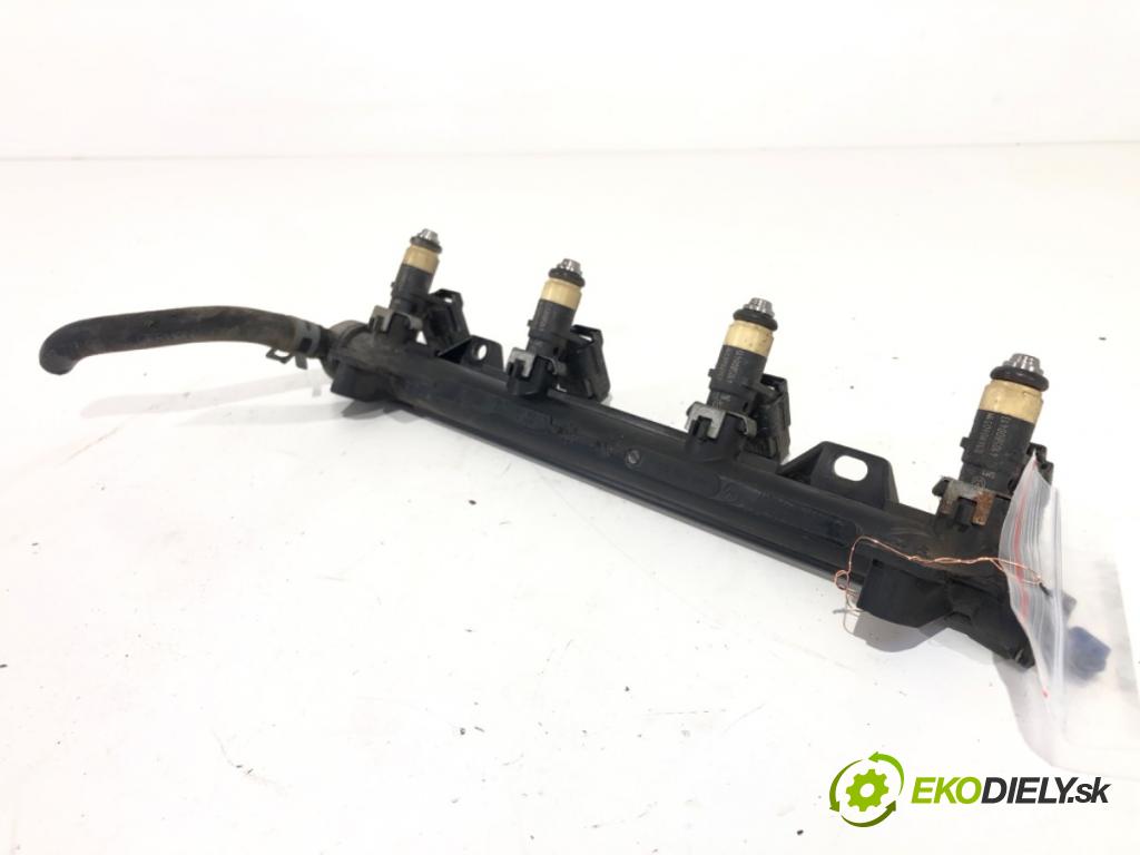 SKODA FABIA I (6Y2) 1999 - 2008    1.4 16V 55 kW [75 KM] benzyna 1999 - 2008  Lišta vstrekovacia 036133320 (Vstrekovacia lišta)