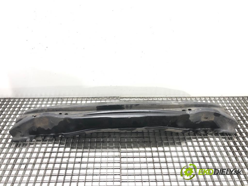 VOLVO V40 liftback (525, 526) 2012 - 2022    D4 140 kW [190 KM] olej napędowy 2014 - 2022  výztuha nárazníka zadní část  (Výztuhy zadní)