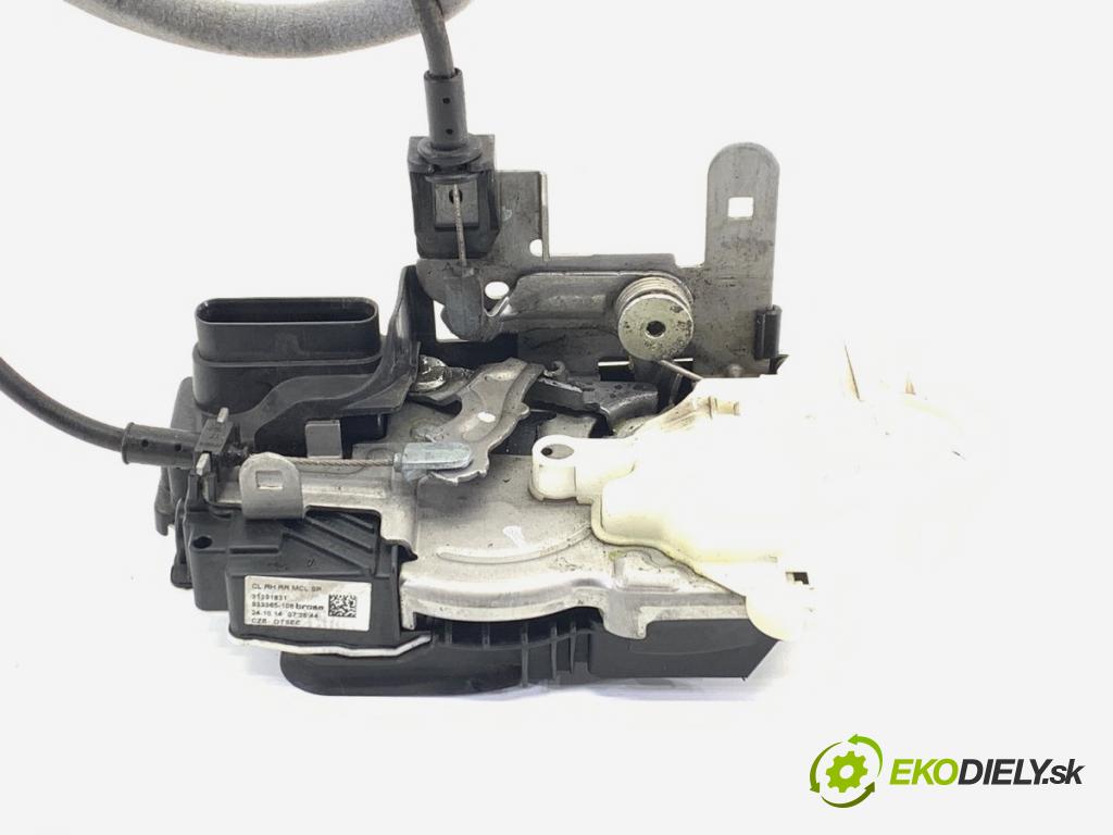 VOLVO V40 liftback (525, 526) 2012 - 2022    D4 140 kW [190 KM] olej napędowy 2014 - 2022  zámok dveře levý zadní část 31391831