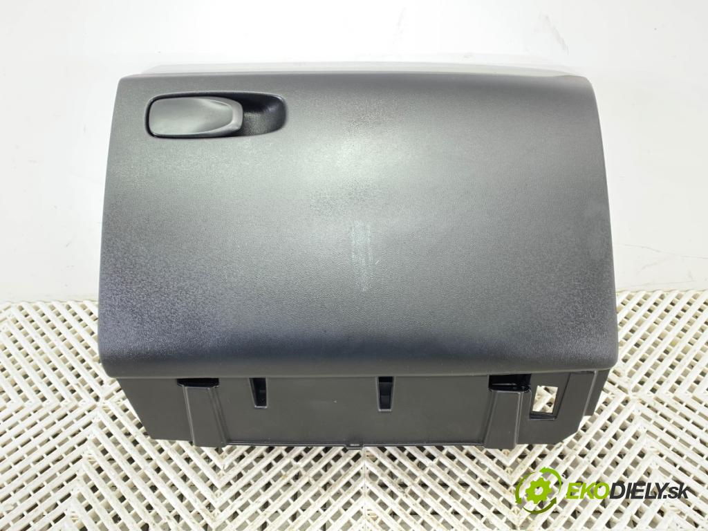 VOLVO V40 liftback (525, 526) 2012 - 2022    D4 140 kW [190 KM] olej napędowy 2014 - 2022  Priehradka, kastlík spolujazdca  (Priehradka, kastlík)