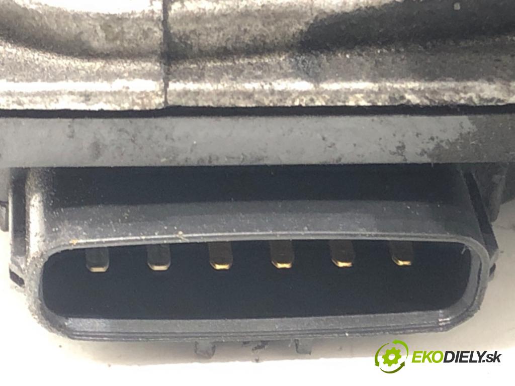 VOLVO V40 liftback (525, 526) 2012 - 2022    D4 140 kW [190 KM] olej napędowy 2014 - 2022  Škrtiaca klapka 31293930 (Škrtiaca klapka)