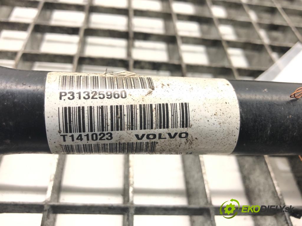 VOLVO V40 liftback (525, 526) 2012 - 2022    D4 140 kW [190 KM] olej napędowy 2014 - 2022  Poloos ľavy predný P31325960