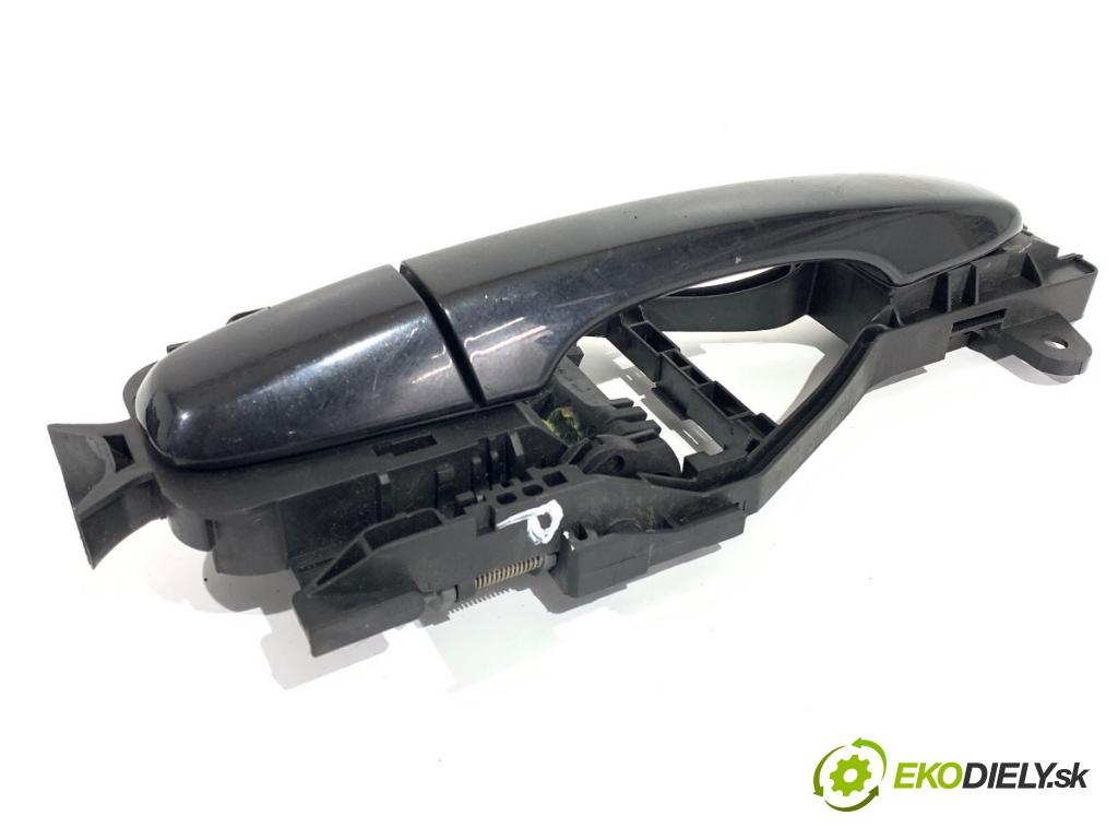 VOLVO V40 liftback (525, 526) 2012 - 2022    D4 140 kW [190 KM] olej napędowy 2014 - 2022  Kľučka vonkajšia pravy zad