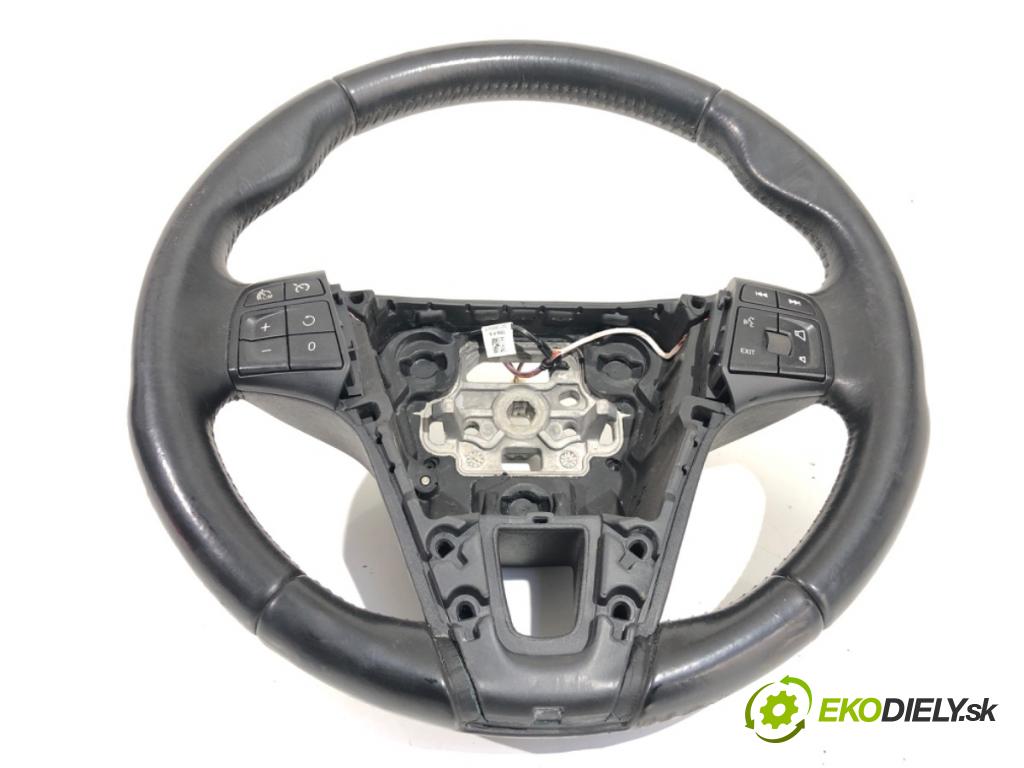 VOLVO V40 liftback (525, 526) 2012 - 2022    D4 140 kW [190 KM] olej napędowy 2014 - 2022  Volant  (Volant)