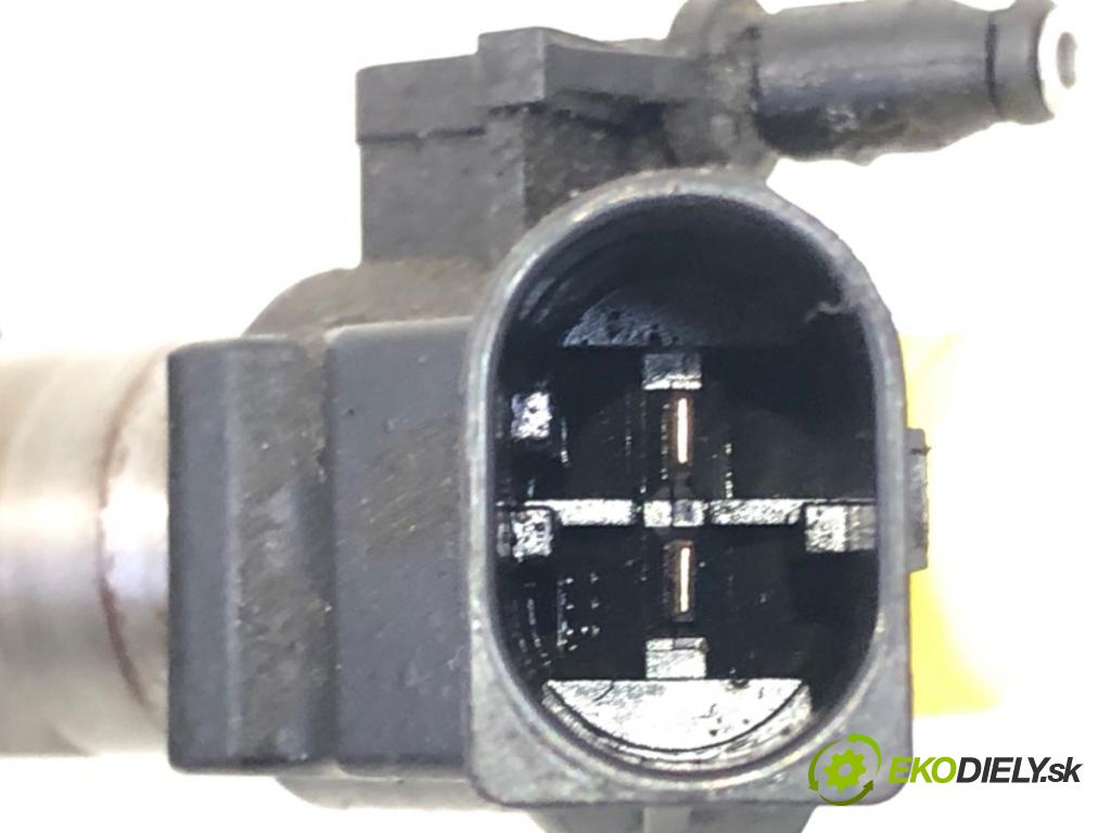 AUDI A6 C6 Avant (4F5) 2004 - 2011    3.0 TDI quattro 165 kW [225 KM] olej napędowy 2005 - 2006  vstrekovač 0445115024 (Vstrekovač paliva)