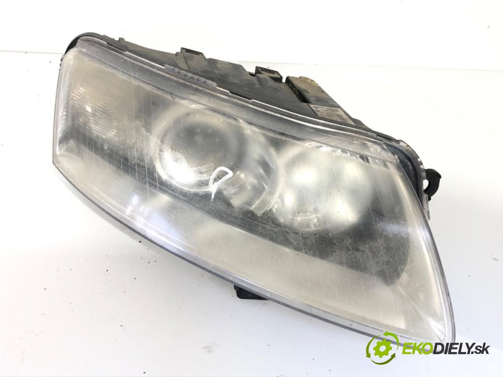 AUDI A6 C6 Avant (4F5) 2004 - 2011    3.0 TDI quattro 165 kW [225 KM] olej napędowy 2005 - 2006  světlomet pravý přední část 4F0941004BB
