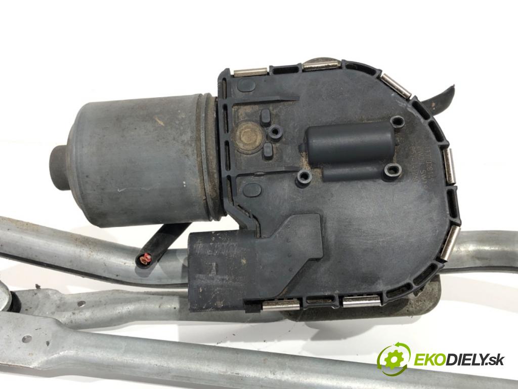 AUDI A6 C6 Avant (4F5) 2004 - 2011    3.0 TDI quattro 165 kW [225 KM] olej napędowy 2005 - 2006  Mechanizmus stieračov predný 4F1955119 (Motorček stieračov predné)