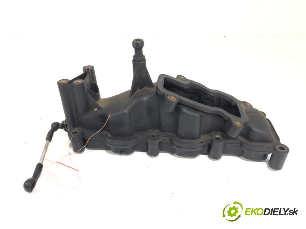 AUDI A6 C6 Avant (4F5) 2004 - 2011    3.0 TDI quattro 165 kW [225 KM] olej napędowy 2005 - 2006  Potrubie sacie, sanie 059129711T (Sacie potrubie)