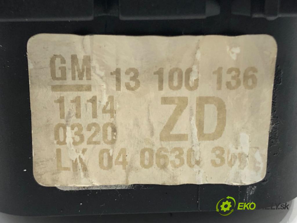 OPEL ASTRA H (A04) 2004 - 2014    1.7 CDTI (L48) 59 kW [80 KM] olej napędowy 2004 - 2010  spínač světel 13100136